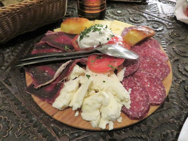 Bosnian appetizers of dried meat and cheese