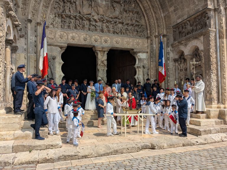 Pentecost celebrations at the Saint Pierre Abbey in Moissac