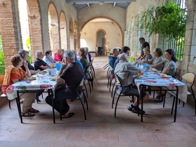 Communal pilgrims meal on the Via Podiensis