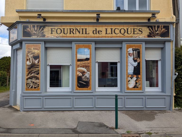 French bakery on the Via Francigena in France